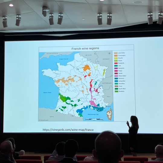 Harvard Accueille l'ICD Business School pour une Conférence Inédite sur l'Intelligence Artificielle et l'Industrie du Vin